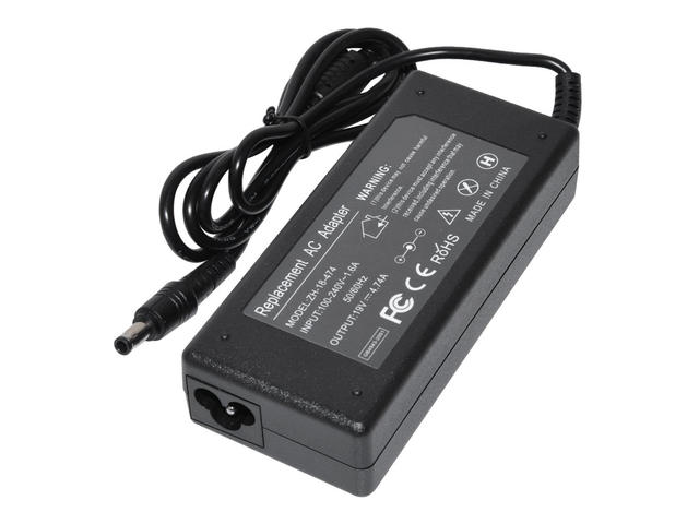Захранвания за лаптопи Makki зарядно за лаптоп заместител Laptop Adapter samsung 19V 4.74A 90W 5.5x3.0mm new